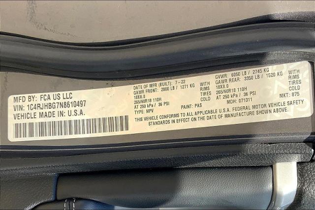 2022 Jeep Grand Cherokee Vehicle Photo in TOPEKA, KS 66609-0000