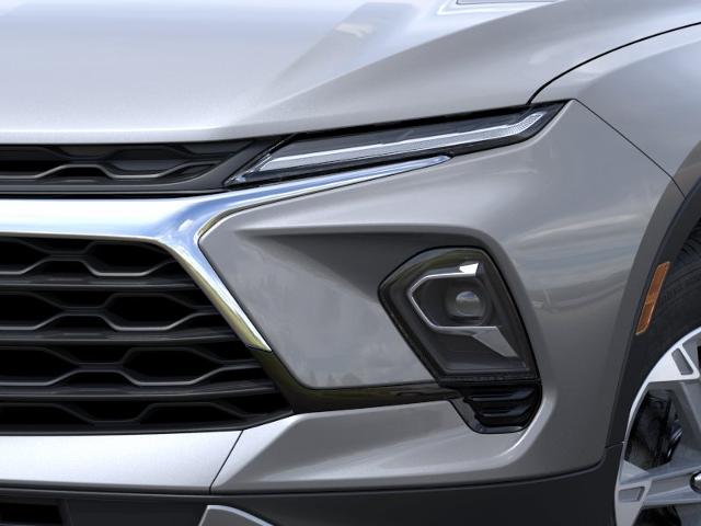 2026 Chevrolet Blazer photo 10 of 31
