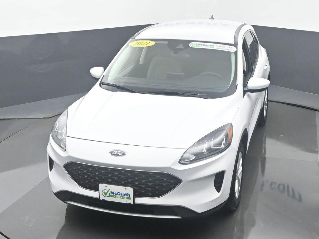 2021 Ford Escape Vehicle Photo in Cedar Rapids, IA 52402