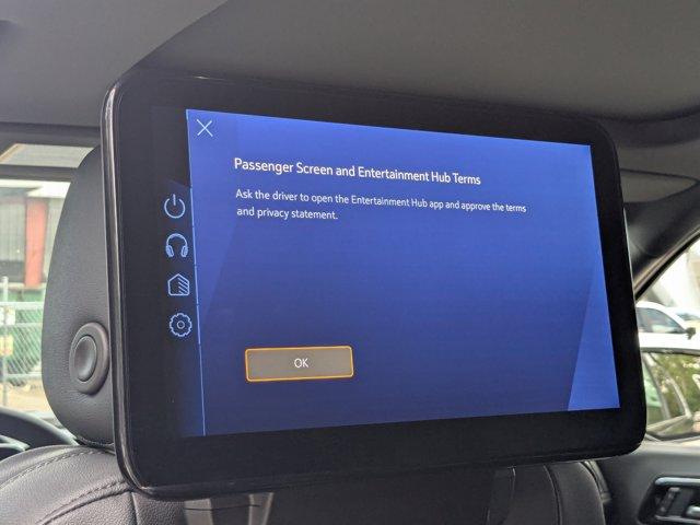 2025 Chevrolet Suburban Vehicle Photo in BRUNSWICK, GA 31525-1881