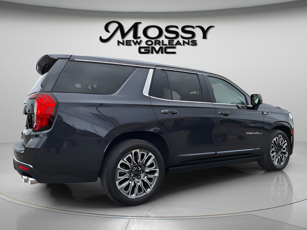2023 GMC Yukon Denali Ultimate - 4