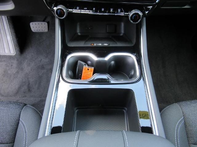 2025 Chevrolet Traverse Vehicle Photo in LEESBURG, FL 34788-4022