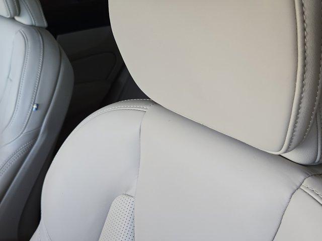 2025 Volvo XC60 Vehicle Photo in Decatur, TX 76234