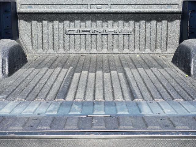 2024 GMC Sierra 1500 Vehicle Photo in DENTON, TX 76210-9321