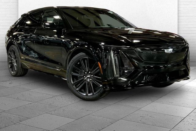2026 Cadillac LYRIQ Vehicle Photo in KANSAS CITY, MO 64114-4545
