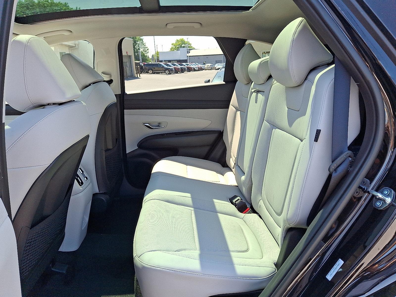 2025 Hyundai TUCSON Hybrid Vehicle Photo in Harrisburg, PA 17111