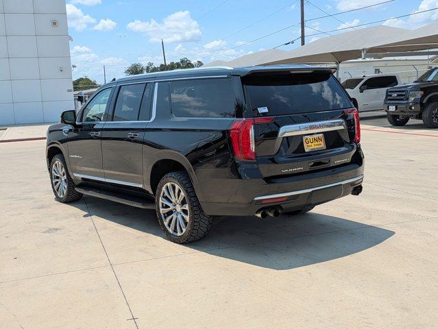 2021 GMC Yukon XL Vehicle Photo in SELMA, TX 78154-1459