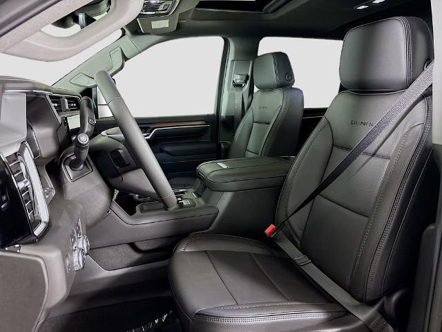 2025 GMC Sierra 3500 HD Vehicle Photo in PUYALLUP, WA 98371-4149