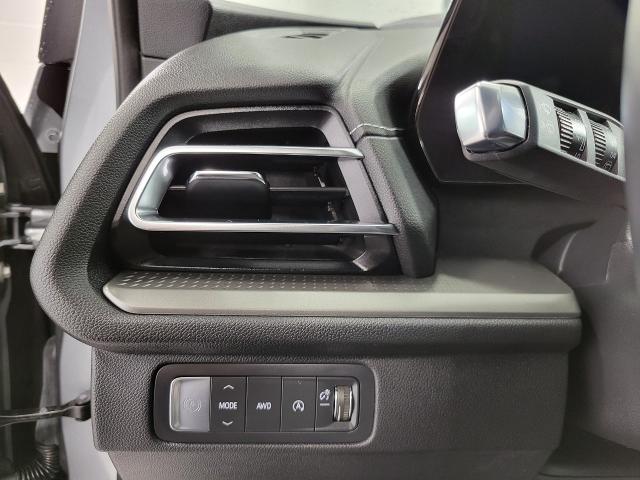 2025 Chevrolet Traverse Vehicle Photo in GREEN BAY, WI 54303-3330