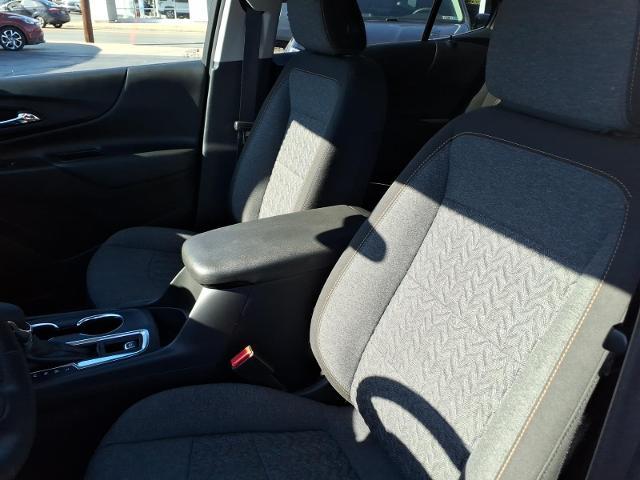 2024 Chevrolet Equinox photo 7 of 51