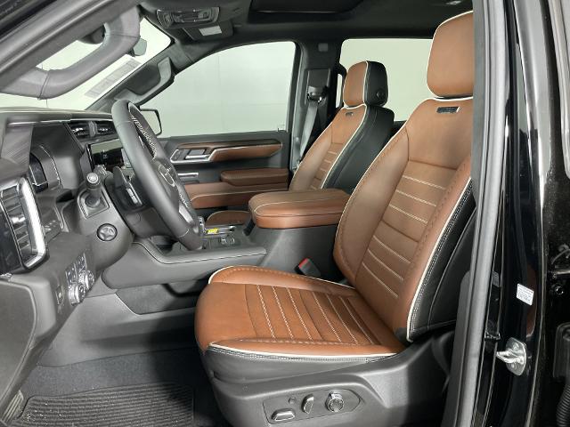 2025 GMC Sierra 1500 Vehicle Photo in GILBERT, AZ 85297-0402
