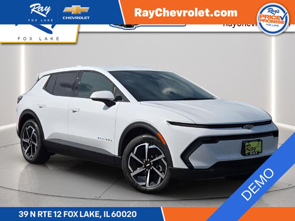 Summit White 2026 Chevrolet Equinox EV SUV / Crossover Front-Wheel Drive Automatic