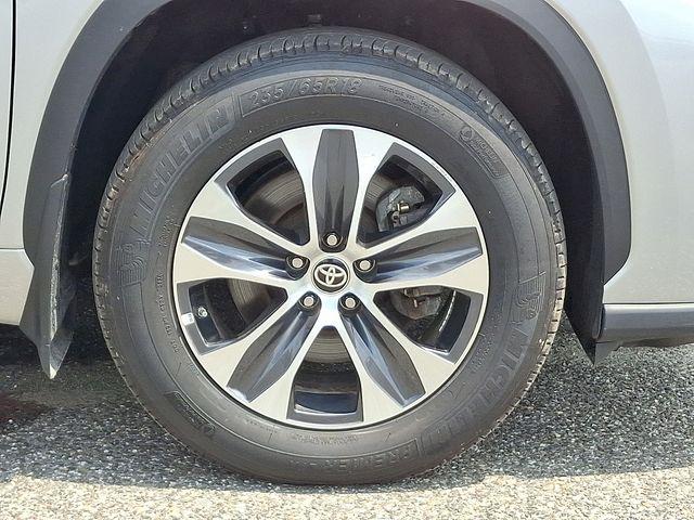 2024 Toyota Highlander Vehicle Photo in DANBURY, CT 06810-5034