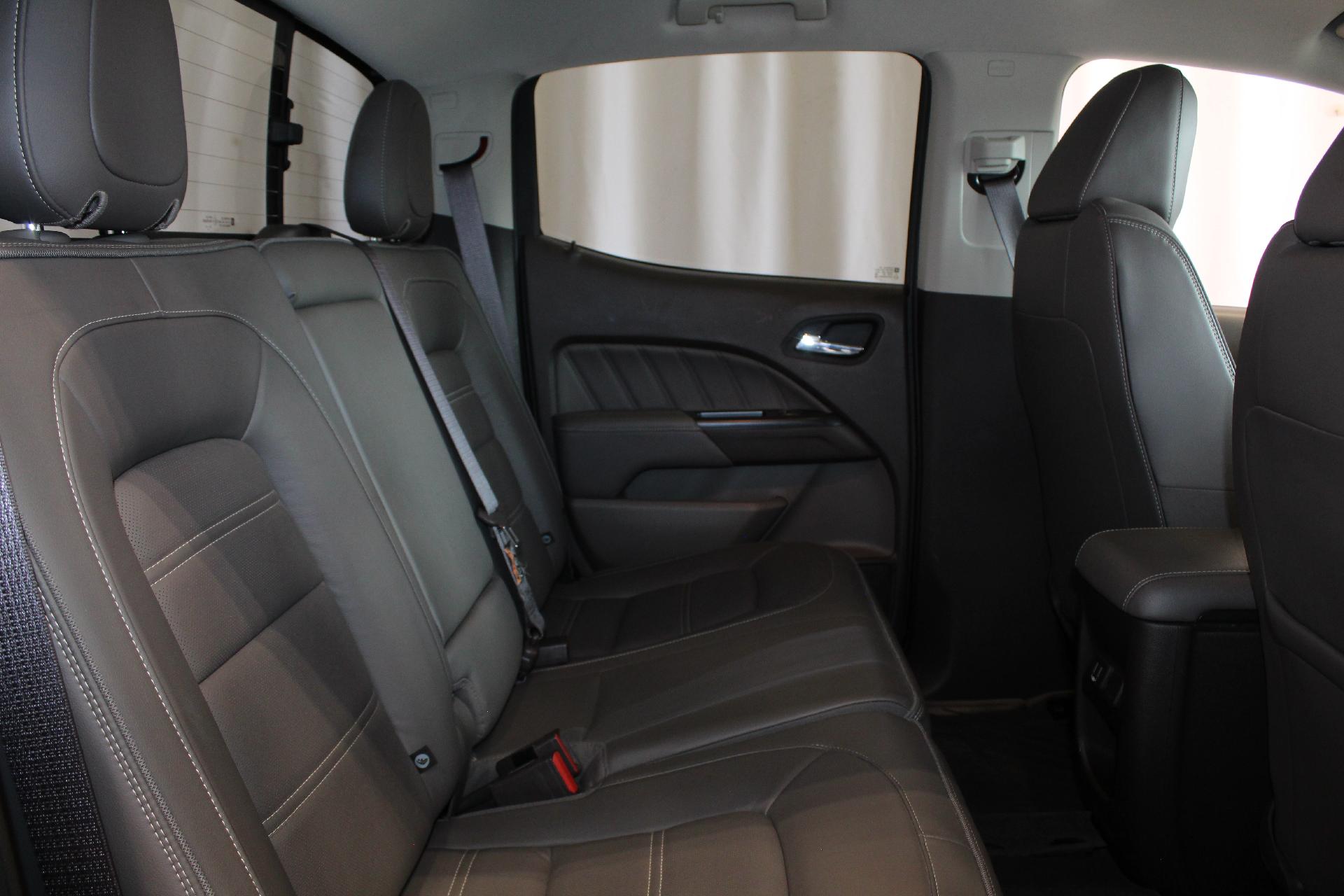 2021 GMC Canyon Vehicle Photo in NORTHAMPTON, MA 01060-1120