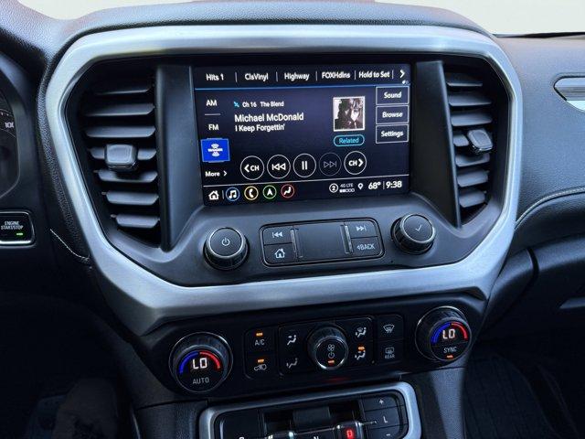 2023 GMC Acadia Vehicle Photo in LEOMINSTER, MA 01453-2952