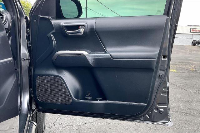 2018 Toyota Tacoma Vehicle Photo in INDEPENDENCE, MO 64055-1314