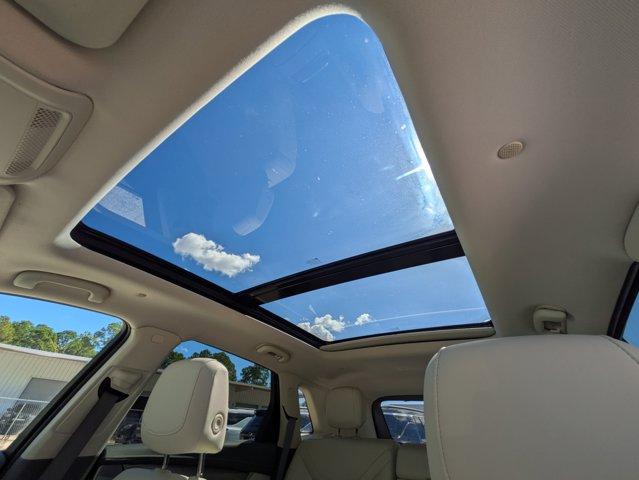 2022 Cadillac XT5 Vehicle Photo in BRUNSWICK, GA 31525-1881