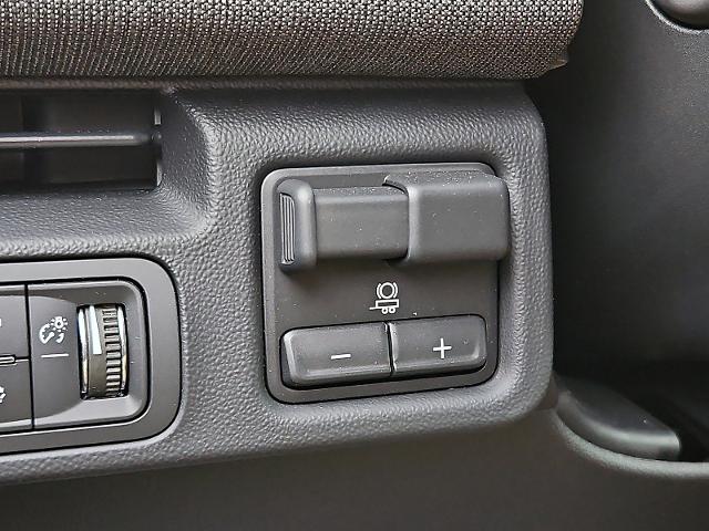 2026 GMC Sierra EV Vehicle Photo in TREVOSE, PA 19053-4984