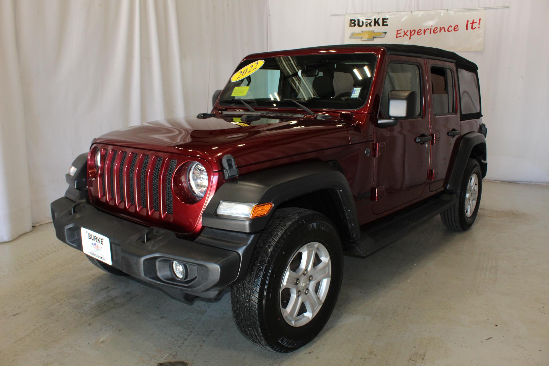 2022 Jeep Wrangler Vehicle Photo in NORTHAMPTON, MA 01060-1120