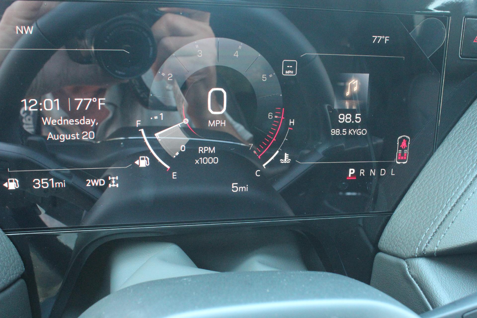 2025 GMC Yukon Vehicle Photo in AURORA, CO 80012-4011