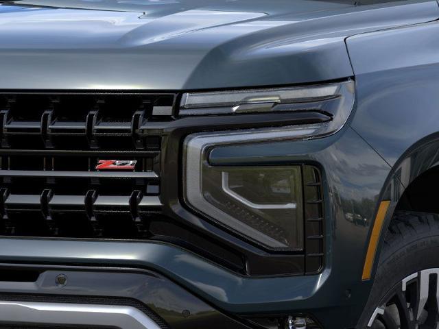 2025 Chevrolet Suburban Vehicle Photo in NEENAH, WI 54956-2243