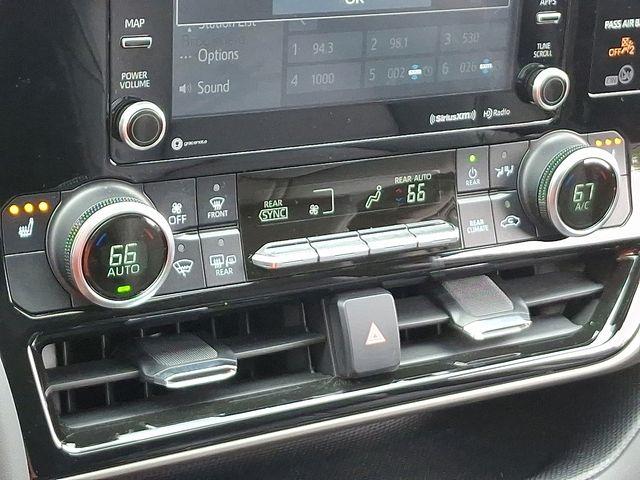 2022 Toyota Highlander Vehicle Photo in DANBURY, CT 06810-5034
