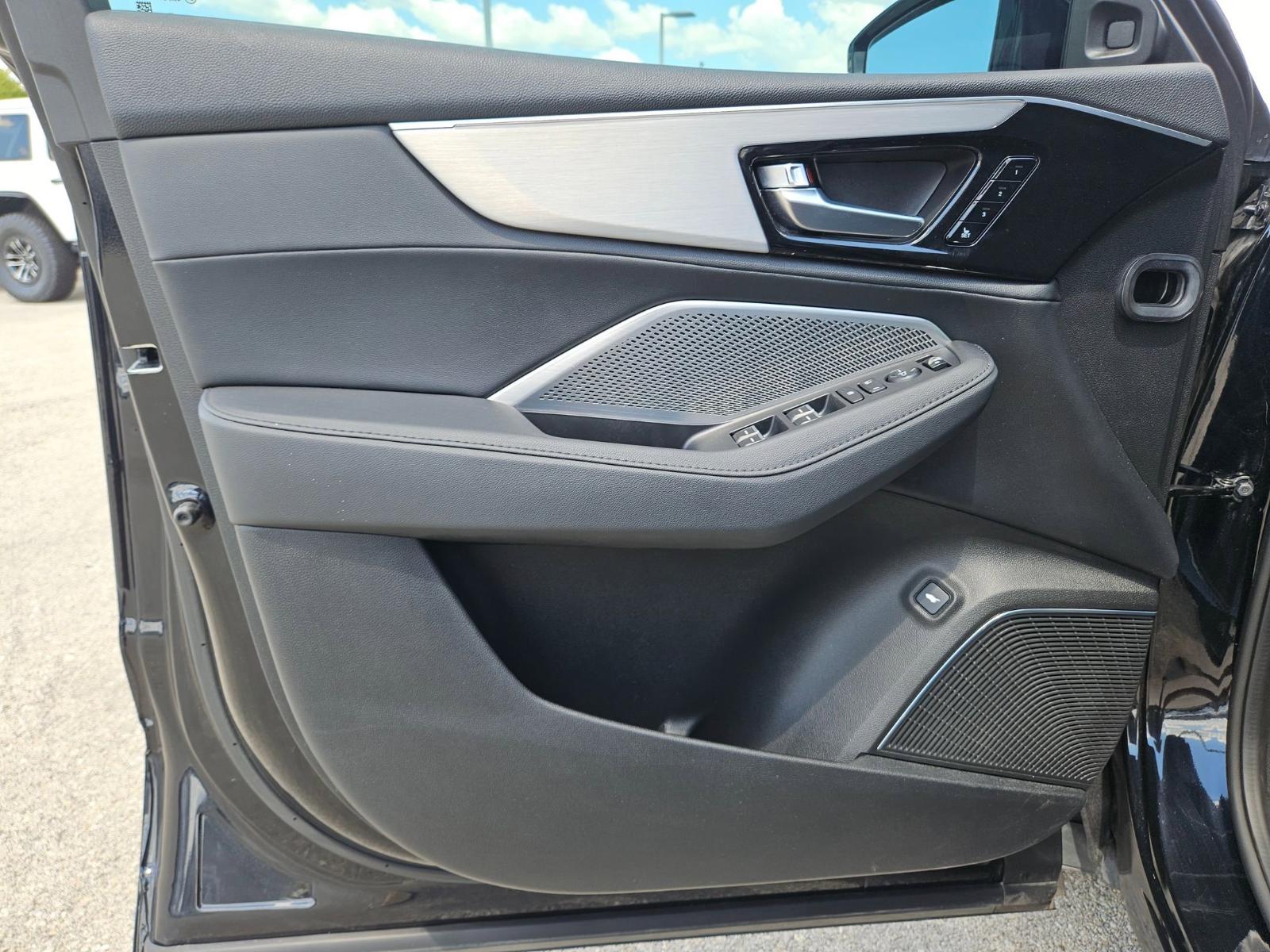 2023 Acura MDX Vehicle Photo in Seguin, TX 78155