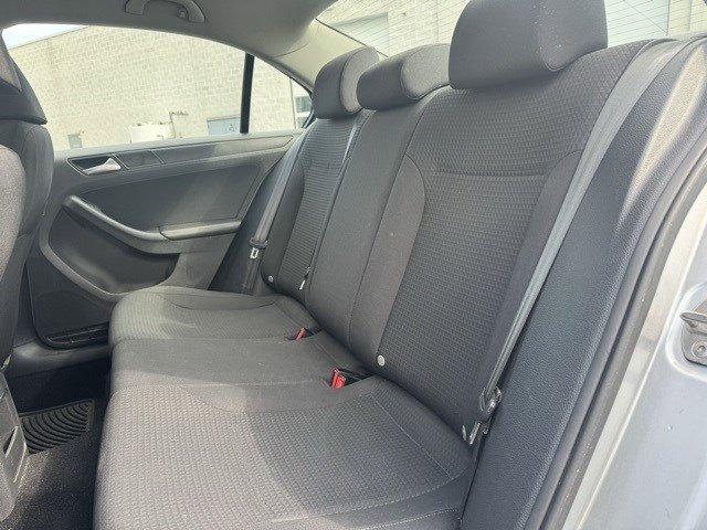 2016 Volkswagen Jetta Sedan Vehicle Photo in Mechanicsburg, PA 17050-1707