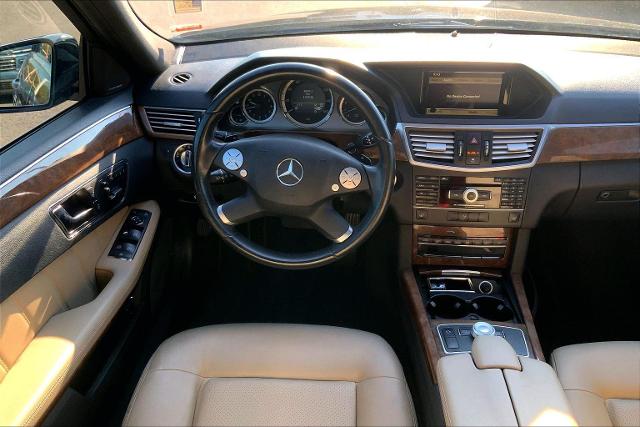 2011 Mercedes-Benz E-Class Vehicle Photo in KANSAS CITY, MO 64114-4502