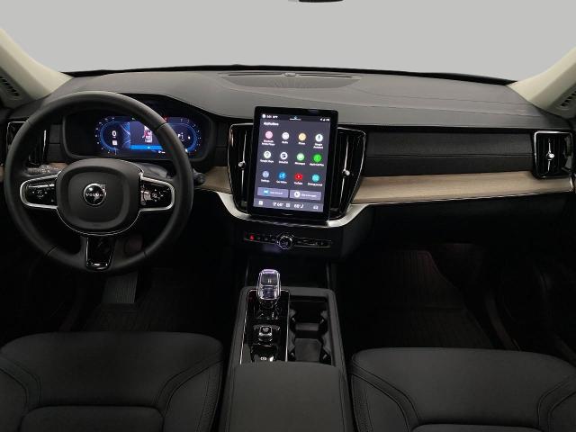 2025 Volvo XC90 Vehicle Photo in Appleton, WI 54913