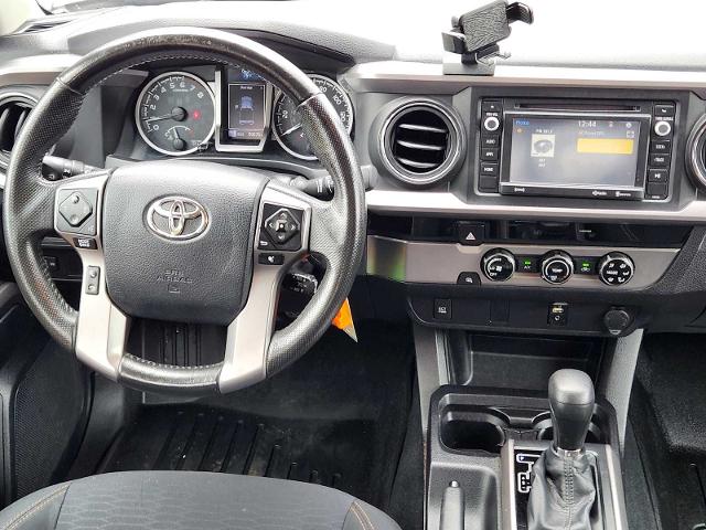2016 Toyota Tacoma Vehicle Photo in DENTON, TX 76210-9321