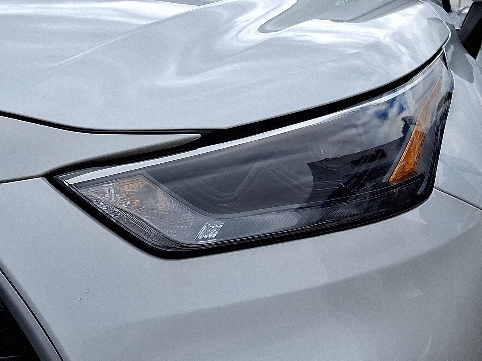 2022 Toyota Highlander Vehicle Photo in BETHLEHEM, PA 18017-9401