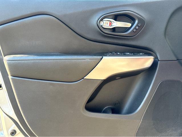 2020 Jeep Cherokee Vehicle Photo in Hinesville, GA 31313