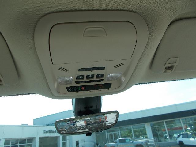 2022 Buick Enclave Vehicle Photo in LOWELL, MA 01852-4336