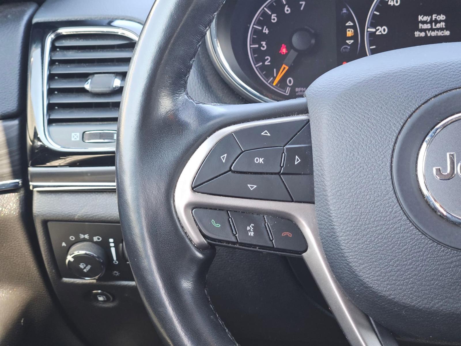 2021 Jeep Grand Cherokee Vehicle Photo in Seguin, TX 78155