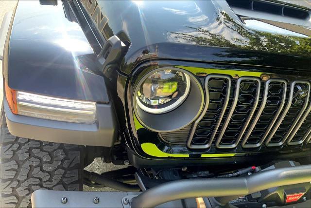 2024 Jeep Wrangler Vehicle Photo in KANSAS CITY, MO 64114-4545