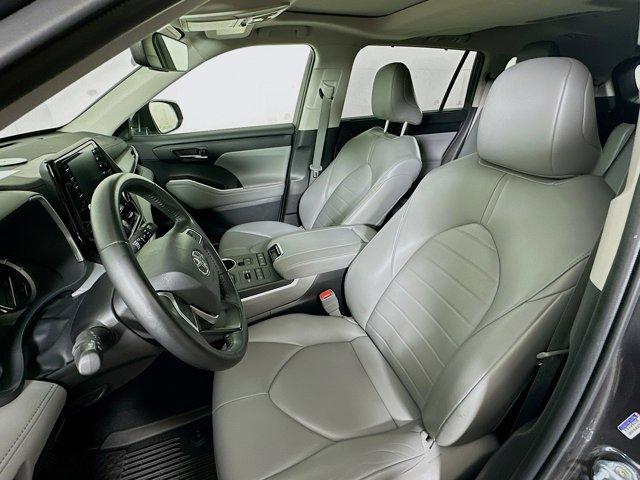 2022 Toyota Highlander Vehicle Photo in Flemington, NJ 08822