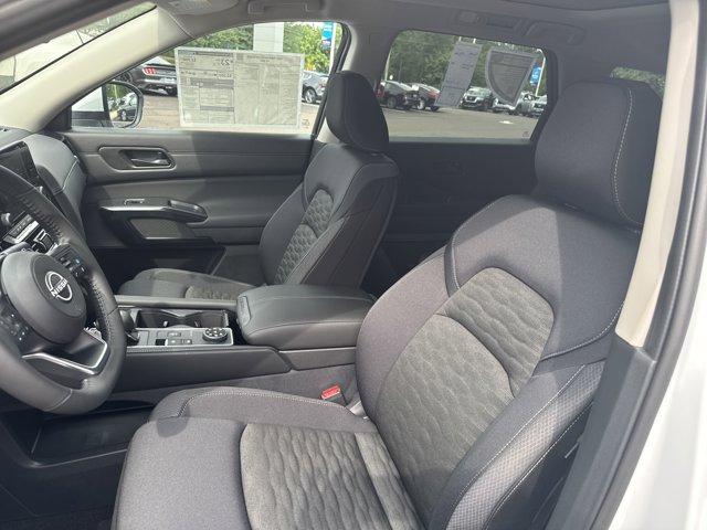 2025 Nissan Pathfinder Vehicle Photo in Flemington, NJ 08822