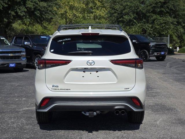 2021 Toyota Highlander Vehicle Photo in Decatur, TX 76234