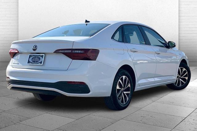 2024 Volkswagen Jetta Vehicle Photo in KANSAS CITY, MO 64114-4502