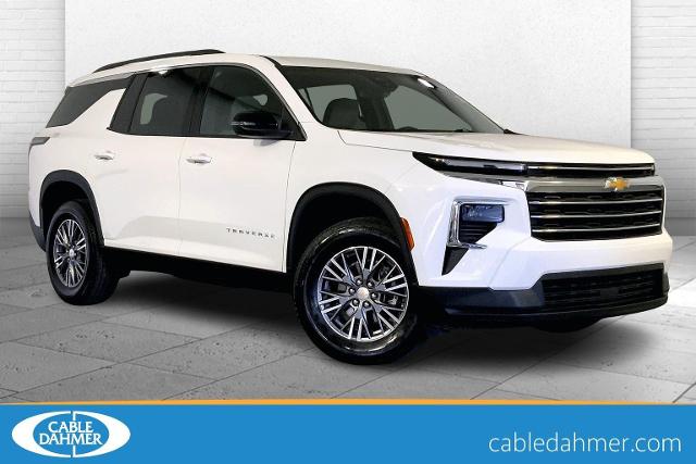 2025 Chevrolet Traverse Vehicle Photo in INDEPENDENCE, MO 64055-1314