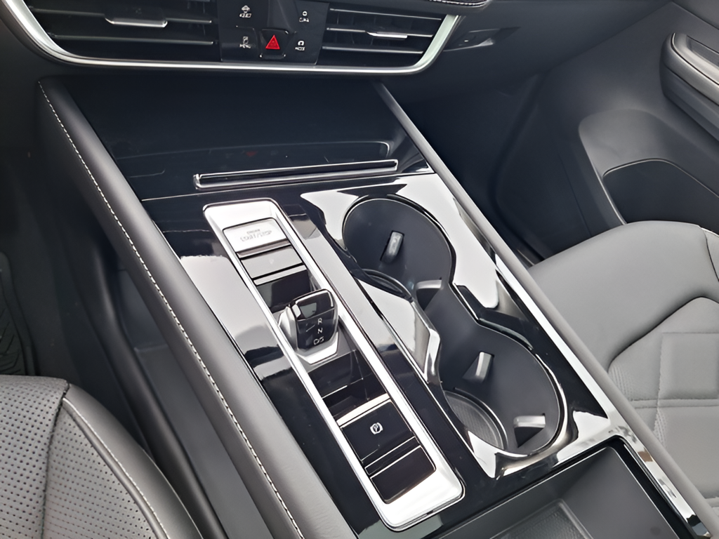 2026 Volkswagen Atlas photo 16 of 36