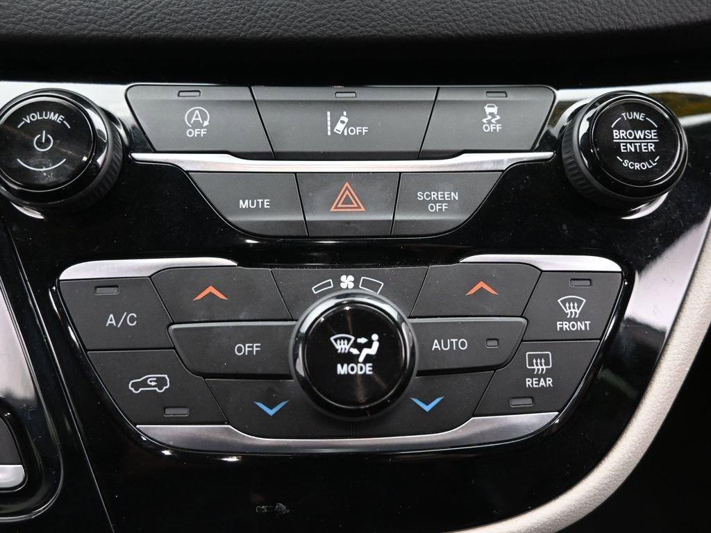 2022 Chrysler Pacifica Vehicle Photo in Cedar Rapids, IA 52402