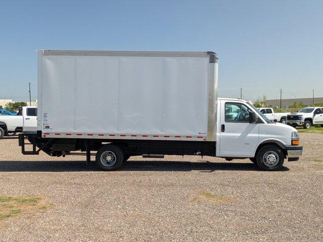 2025 Chevrolet Express Commercial Cutaway Vehicle Photo in SELMA, TX 78154-1460