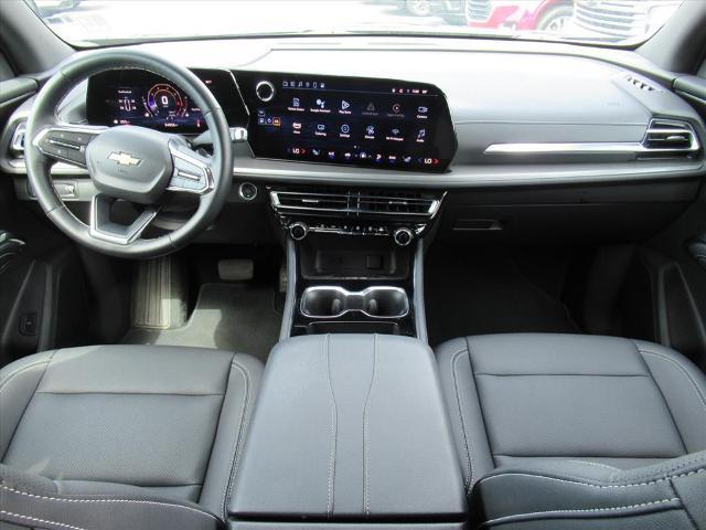 2025 Chevrolet Traverse Vehicle Photo in LEESBURG, FL 34788-4022