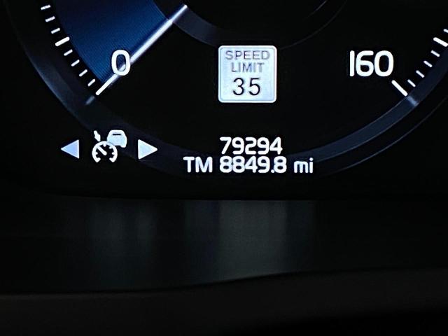 2021 Volvo XC90 Vehicle Photo in Appleton, WI 54913