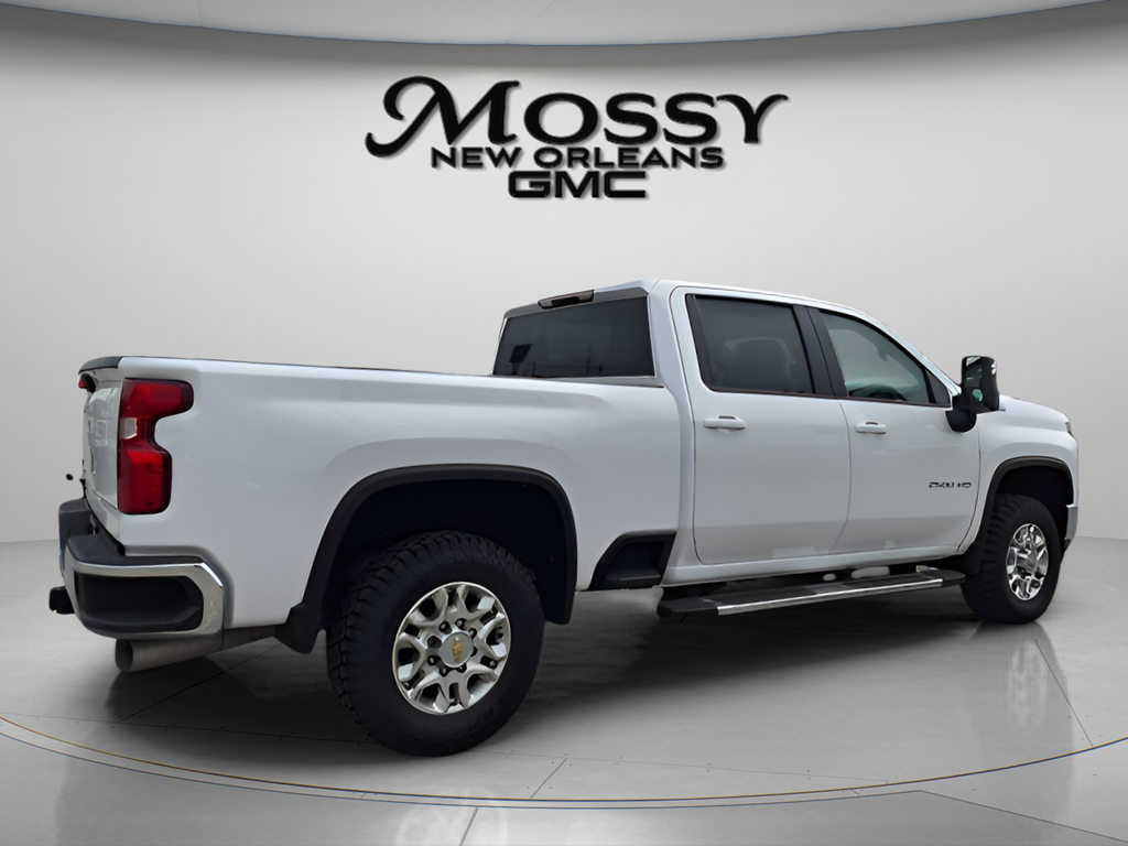 2023 Chevrolet Silverado 2500 HD LT - 4