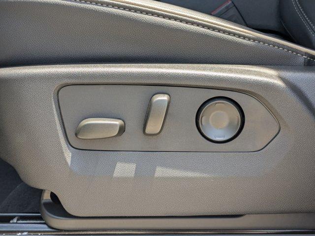 2025 Chevrolet Suburban Vehicle Photo in BRUNSWICK, GA 31525-1881