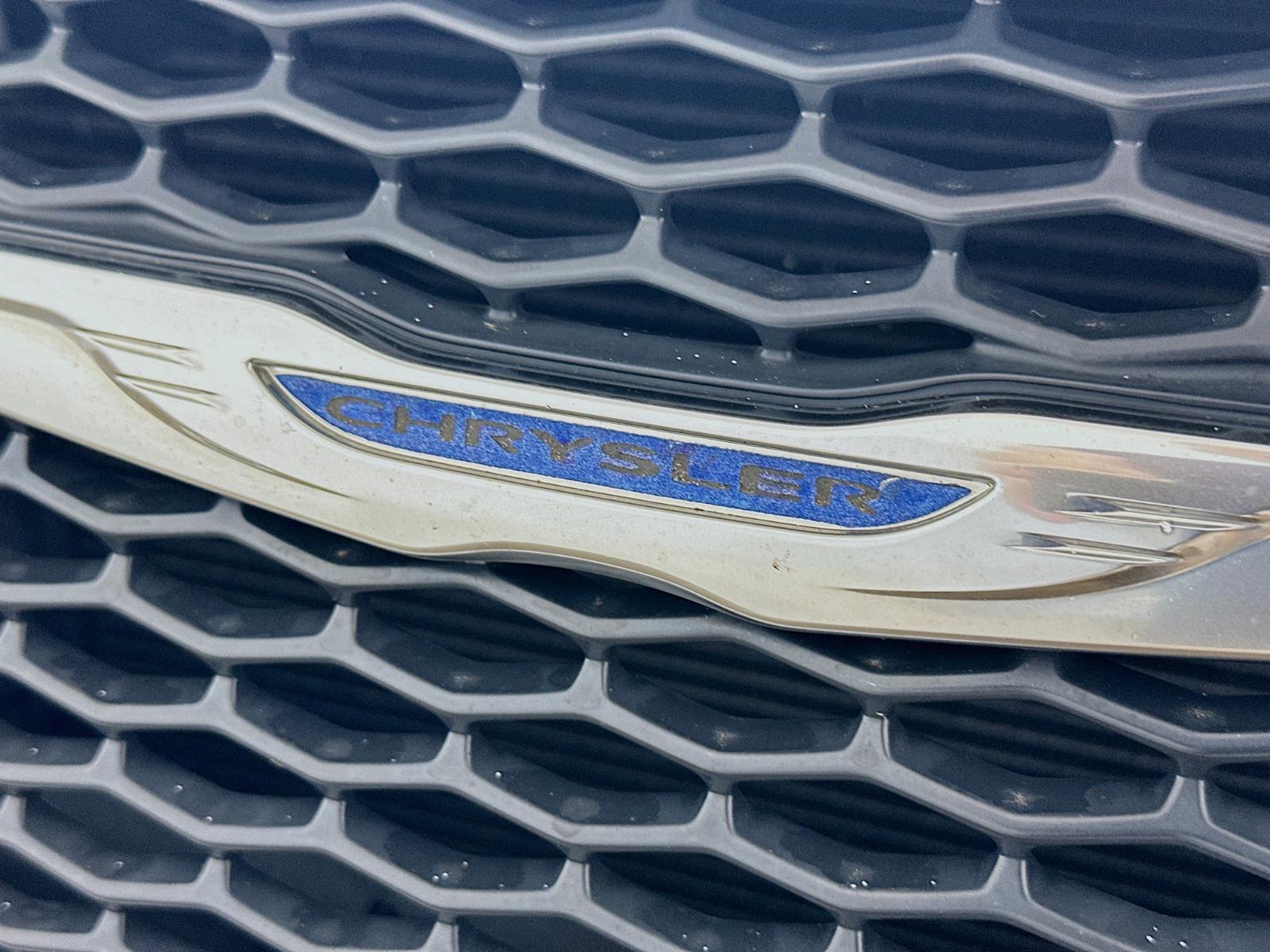 2015 Chrysler 300 Vehicle Photo in Langhorne, PA 19047
