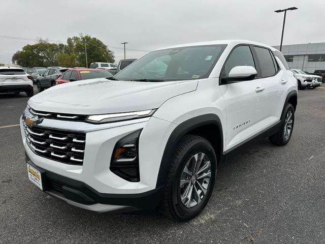 2026 Chevrolet Equinox Vehicle Photo in COLUMBIA, MO 65203-3903